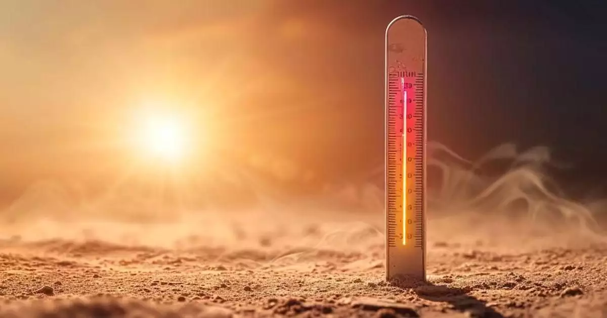 ചുട്ടുപൊള്ളി കേരളം; അടുത്ത മൂന്ന് ദിവസം 11 ജില്ലകളില് ഉയര്ന്ന താപനില മുന്നറിയിപ്പ്