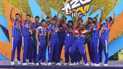 ചരിത്രം ആവർത്തിച്ചും തിരുത്തിയും നീല പട; മൂന്നു വട്ടം ടി-20 ലോകകപ്പ് സ്വന്തമാക്കുന്ന ആദ്യ ടീമായി ഇന്ത്യ