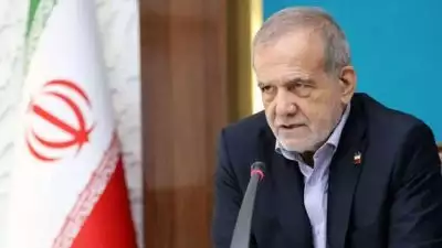 'അയൽ രാജ്യങ്ങളെ ആക്രമിക്കില്ല', ഇസ്രായേലിനു മുന്നറിയിപ്പ്; ഗൾഫ് രാജ്യങ്ങളോട് മാപ്പ് ചോദിച്ച് ഇറാൻ