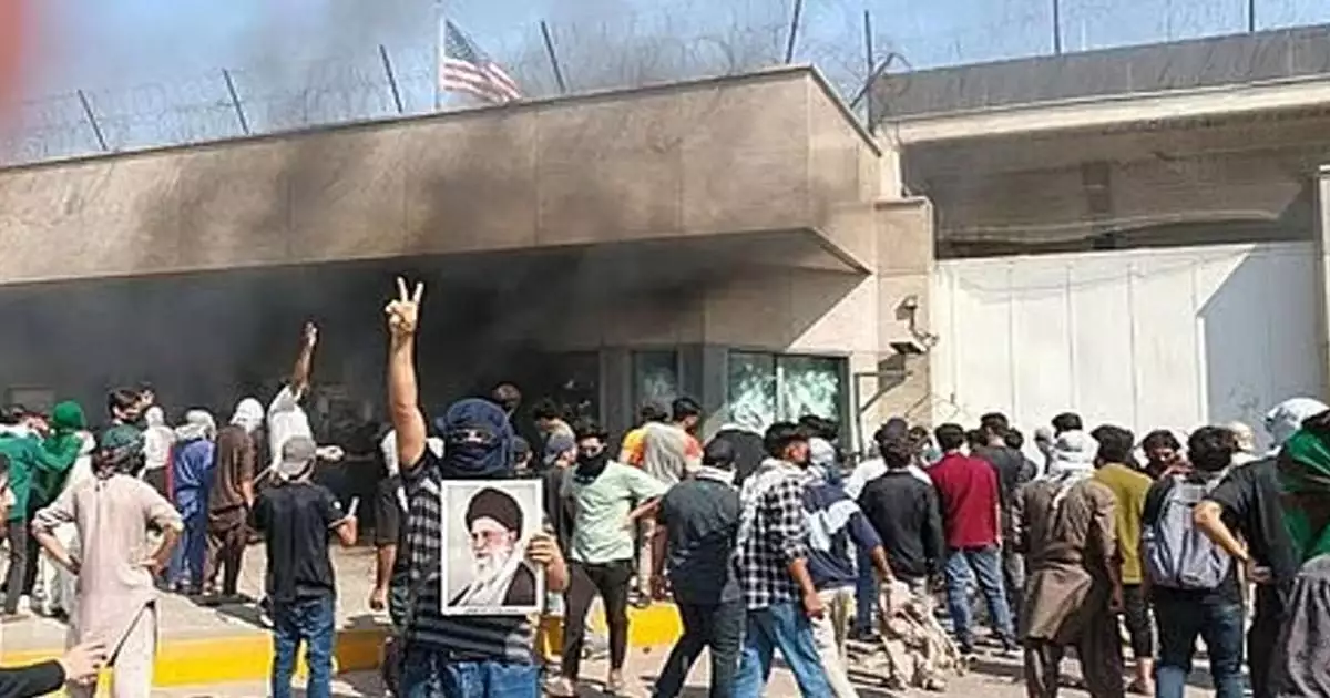 പാകിസ്ഥാനിൽ അമേരിക്ക വിരുദ്ധ പ്രക്ഷോഭത്തിൽ 23 പേർ കൊല്ലപ്പെട്ടു; വിസ നടപടികൾ നിർത്തിവച്ച് യുഎസ് എംബസി