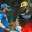 ഹിറ്റ്മാൻ എന്ന സുമ്മാവ; വിരാട് കോഹ്ലിയെ മറികടന്നു ചരിത്രമെഴുതി രോഹിത് ശർമ്മ