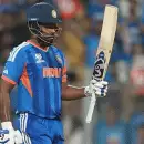 മലയാളി പോളിയല്ലേ, ഹാട്രിക്ക് അർധ സെഞ്ചുറിയുമായി സഞ്ജു സാംസൺ; ഫൈനലിൽ വിയർത്ത് കീവീസ് പട