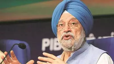 രാജ്യത്ത് വീണ്ടും ലോക്ക്ഡൗണ്‍? പ്രചാരണം തള്ളി കേന്ദ്രമന്ത്രി; ഇന്ധന വിതരണത്തിൽ ആശങ്കവേണ്ടെന്ന് കേന്ദ്രം