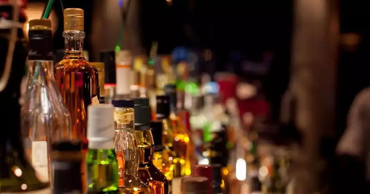 രണ്ടു ദിവസത്തേക്ക് കേരളത്തിൽ ഡ്രൈ ഡേ; ഇന്ന് വൈകിട്ടോടെ മദ്യശാലകൾ അടയ്ക്കും; വോട്ടെണ്ണൽ ദിനത്തിലും ഡ്രൈ ഡേ