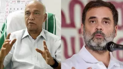 ഉത്തരവാദിത്തമില്ലാത്ത കോൺഗ്രസ് നേതാക്കൾ പറയുന്നത് വായിക്കുകയാണ് രാഹുൽ ഗാന്ധി; ആദ്യം സ്വന്തം വീട്ടിൽ പോയി നോക്കണം : എളമരം കരിം