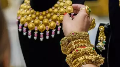 സ്വർണവിലയിൽ വീണ്ടും ഇടിവ്; ഇന്നത്തെ നിരക്ക് ഇങ്ങനെ