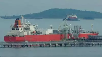 ഹോര്‍മൂസ് കടന്ന് ഒരു കപ്പല്‍ കൂടി ഇന്ത്യന്‍ തീരത്തേക്ക്; എത്തുന്നത് ഇന്ത്യയിലേക്കെത്തുന്ന ഏഴാമത്തെ എല്‍പിജി ടാങ്കര്‍