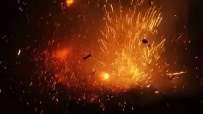 വിഷു ആഘോഷിക്കുന്നതിനിടെ ഗുണ്ട് കൈയിലിരുന്ന് പൊട്ടിത്തെറിച്ചു; ഹൃദയാഘാതത്തെ തുടർന്ന് യുവാവിന് ദാരുണാന്ത്യം