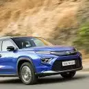 ബേസ് മോഡലിൽ കൈ വയ്ക്കാതെ ടൊയോട്ട, ഈ വേരിയന്റുകൾക്ക് പുതിയ വില കൊടുക്കണം