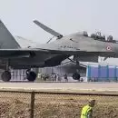 വ്യോമസേന വിമാനം ലാന്‍ഡിങ്ങിനിടെ അപകടത്തിൽപ്പെട്ടു; സാങ്കേതിക തകരാറെന്ന് സൂചന