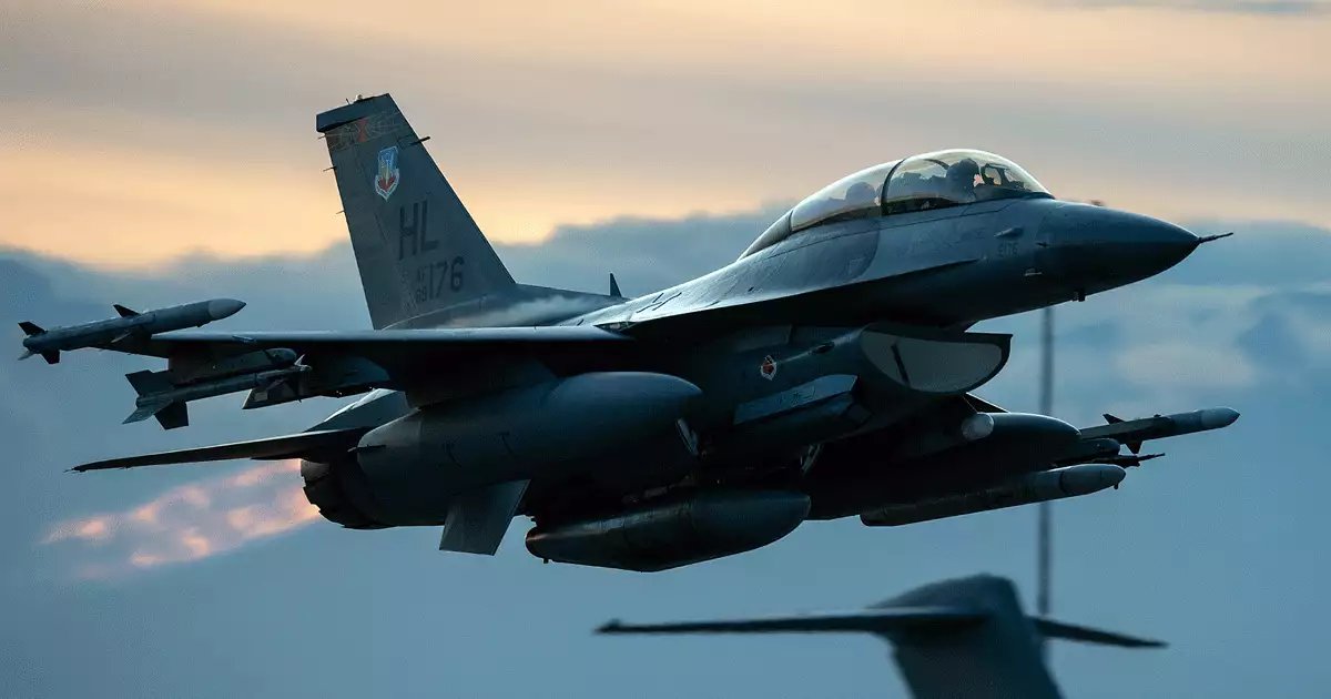 യുഎസ് എഫ്-15 ഇ വെടിവെച്ച് വീഴ്ത്തി ഇറാൻ; പൈലറ്റ് പിടിയിൽ