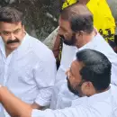 സംസ്ഥാനത്ത് പോളിംഗ് ആരംഭിച്ചു; വോട്ട് ചെയ്ത് മോഹൻലാൽ