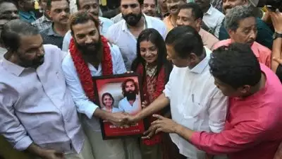 മോണാലിസയ്ക്ക് വിവാഹ സമയത്ത് പ്രായപൂര്‍ത്തിയായിട്ടില്ല; നാഷണല്‍ കമ്മിഷന്‍ ഫോര്‍ ഷെഡ്യൂള്‍ഡ് ട്രൈബ്സ് നടത്തിയ അന്വേഷണത്തിലാണ് കണ്ടെത്താല്‍; ഭര്‍ത്താവ് ഫര്‍മാന്‍ ഖാനെതിരെ പോക്‌സോ കേസ്