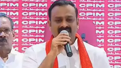 യൂത്ത് കോൺഗ്രസ് മുൻ സംസ്ഥാന വൈസ് പ്രസിഡൻ്റ് എൻ.എസ് നുസൂർ സിപിഎമ്മിൽ; ഷാൾ അണിയിച്ച് സ്വീകരിച്ച് എം. വി. ഗോവിന്ദൻ