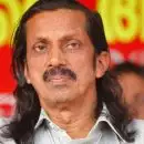 സിപിഐ നേതാവ് പന്ന്യൻ രവീന്ദ്രൻ പ്രസംഗിക്കുന്നതിനിടെ കുഴഞ്ഞു വീണു