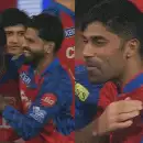 'സാരമില്ലടാ', മൂന്നു ക്യാച്ചുകൾ പാഴാക്കിയ ശശാങ്കിനെ ശകാരിക്കാതെ ചേർത്ത് നിർത്തി ശ്രേയസും പോണ്ടിങ്ങും; താരങ്ങളുടെ പ്രവർത്തിയിൽ കൈയടിച്ച് ആരാധകർ