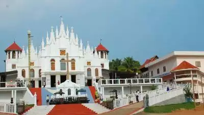 മുണ്ടത്തിക്കോട് അപകടം; പുതുപ്പള്ളി പള്ളി പെരുന്നാളിൽ വെടിക്കെട്ട് ഒഴിവാക്കി