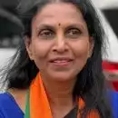 'പോടാ പുല്ലേ പൊലീസേ' മുദ്രാവാക്യം; മുൻ ഡിജിപി ആർ ശ്രീലേഖയെ പ്രതി ചേർത്തു