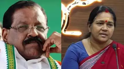 ശോഭ കേരള രാഷ്ട്രീയത്തിന് അപമാനം; വീഡിയോ എടുത്തു പുറത്തുവിട്ട യുവാക്കൾക്ക്‌ സോഷ്യൽ മീഡിയ അവാർഡ് കൊടുക്കണം: രാജ്മോഹൻ ഉണ്ണിത്താൻ