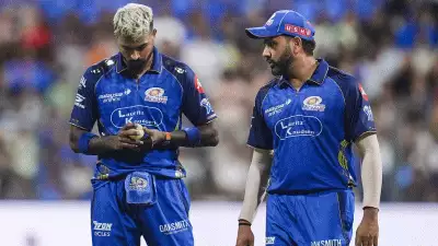 മോനെ ഹാർദിക്കെ, നിന്നെ കൊണ്ട് ഈ പണി നടക്കില്ല, രോഹിതിന് ക്യാപ്റ്റൻ സ്ഥാനം നൽകി ടീമിൽ നിന്ന് സ്വയം ഇറങ്ങി പോകുക: മനോജ് തിവാരി