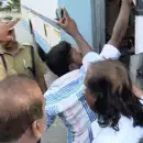 നിതിന്‍ രാജിന്റെ മരണത്തില്‍ പ്രതിഷേധം; ഹർത്താൽ ആരംഭിച്ചു, വാഹനങ്ങൾ തടഞ്ഞു