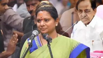 ബിആര്‍എസില്‍ നിന്ന് പുറത്തായി, സ്വന്തം പാര്‍ട്ടി രൂപീകരിച്ച് കെസിആറിന്റെ മകള്‍ കെ കവിത; പേരിലും വലിയ മാറ്റമില്ല - തെലങ്കാന രാഷ്ട്രസേന
