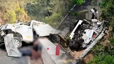 വാല്‍പ്പാറ അപകടത്തിന് കാരണം ഡ്രൈവറുടെ പരിചയക്കുറവെന്ന് പൊള്ളാച്ചി ആര്‍ടിഒ; 'മോശം കാലാവസ്ഥയോ കാഴ്ച്ചക്കുറവോ ഉണ്ടായിരുന്നില്ല, അമിത ബ്രേക്ക് ഉപയോഗം അപകടത്തിലേക്ക് നയിച്ചു'