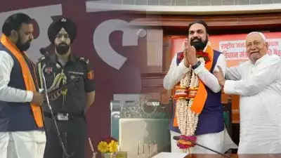 ബിഹാറിന് ആദ്യ ബിജെപി മുഖ്യമന്ത്രി, സമ്രാട്ട് ചൗധരി ബിഹാറിന്റെ 21ാമത് മുഖ്യമന്ത്രിയായി സത്യപ്രതിജ്ഞ ചെയ്തു; ലാലുവിന്റെ ആര്‍ജെഡിയില്‍ തുടങ്ങി നിതീഷിന്റെ ജെഡിയു വഴി ബിജെപിയിലെത്തിയ നേതാവ്