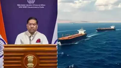 ഹോർമുസിൽ നിന്ന് 10 ഇന്ത്യൻ കപ്പലുകൾ സുരക്ഷിതമായി പുറത്തുകടന്നു; 14 കപ്പലുകൾ ഇപ്പോഴും പേർഷ്യൻ ഗൾഫിൽ കുടുങ്ങിക്കിടക്കുന്നു: വിദേശകാര്യ മന്ത്രാലയം