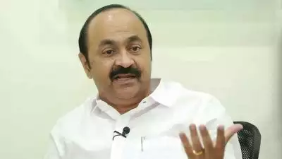 യുഡിഎഫ് നൂറിലധികം സീറ്റുകൾ നേടും, എൽഡിഎഫിന്റെ ഒരു ഡസൻ മന്ത്രിമാർ തോൽക്കും: വി. ഡി. സതീശൻ