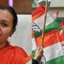 വോട്ടിങ് മെഷീനിൽ വീണാ ജോർജ്ജിന്റെ ഫോട്ടോയ്ക്ക് മാത്രമേ വ്യക്തതയുള്ളൂ; വോട്ടെടുപ്പ് പുരോ​ഗമിക്കുന്നതിനിടെ പരാതിയുമായി കോൺ​ഗ്രസ്