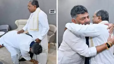 മുഖ്യമന്ത്രിയായി ഇനി കര്‍ണാടകയില്‍ ഡി കെ യുഗം; ഹൈക്കമാന്‍ഡ് പറഞ്ഞു, സിദ്ധരാമയ്യ കേട്ടു; ഔദ്യോഗിക വസതിയിലെ പ്രാതലില്‍ മന്ത്രിസഭാംഗങ്ങളോട് രാജി പ്രഖ്യാപിച്ചു; ഔദ്യോഗിക പ്രഖ്യാപനം വൈകിട്ട്