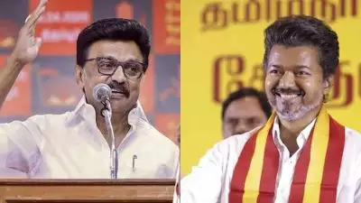 ബംഗാളിൽ തൃണമൂലും ബിജെപിയും തമ്മിൽ ഇഞ്ചോടിഞ്ച് പോരാട്ടം, തമിഴ്‌നാട്ടിൽ ഡിഎംകെയ്ക്ക് മുന്നേറ്റം; മത്സരിച്ച രണ്ടാം മണ്ഡലത്തിൽ വിജയ് പിന്നിൽ