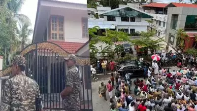 മാസപ്പടി കേസിൽ റെയ്‌ഡ്‌ പൂർത്തിയായി; പരിശോധന നീണ്ടുനിന്നത് 8 മണിക്കൂർ,വീണ വിജയന്റെ അക്കൗണ്ട് വിവരങ്ങൾ ഇ ഡി ശേഖരിച്ചു