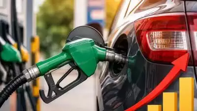 രാജ്യത്ത് ഇന്ധന വിലയില്‍ വീണ്ടും വർധനവ്; പെട്രോള്‍ ലിറ്ററിന് 86 പൈസയും ഡീസല്‍ ലിറ്ററിന് 83 പൈസയും കൂട്ടി