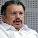 'സർക്കാർ ആശുപത്രികളിൽ രോഗികളെ നിലത്തു കിടത്താൻ പാടില്ല, അതിനുള്ള സൗകര്യങ്ങൾ ഒരുക്കും'; ആരോഗ്യമന്ത്രി കെ മുരളീധരൻ