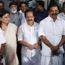 മുഖ്യമന്ത്രി പ്രഖ്യാപനം; കോണ്‍ഗ്രസ് ചാർട്ടേർഡ് വിമാനം തിരുവനന്തപുരത്ത് പറന്നിറങ്ങും, പക്ഷെ അതിൽ കെസി ഇല്ല