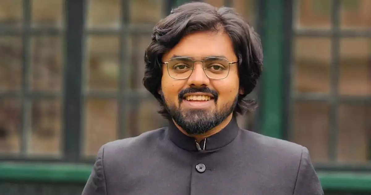 'മലപ്പുറം ജില്ല വിഭജിക്കുക, നൈറ്റ് ലൈഫ് പ്രോത്സാഹിപ്പിക്കുക'; പുതിയ സർക്കാർ വരുമ്പോൾ പരിഗണിക്കേണ്ട ലിസ്റ്റ് നിരത്തി തിരൂർ സബ് കളക്ടർ