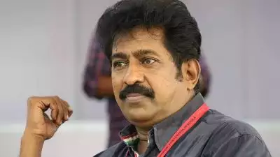 'മുൻ സർക്കാരിനെ ഒഴുക്കിക്കളഞ്ഞത് ആശമാരുടെ കണ്ണീരിന്റെ പുഴ, ആശാ സമരത്തെ കണ്ടില്ലെന്ന് നടിച്ചവർക്കുള്ള മറുപടിയാണ് തിരഞ്ഞെടുപ്പ് ഫലം'; പ്രേംകുമാര്‍
