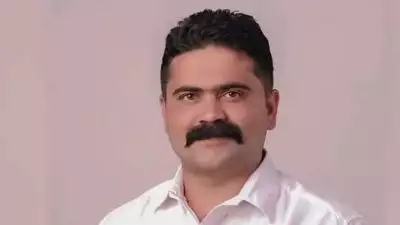 ജോലി വാഗ്ദാനം ചെയ്‌ത്‌ ദളിത് യുവതിയെ പീഡിപ്പിച്ച കേസ്; പാലക്കാട് കൗണ്‍സിലര്‍ പ്രശോഭ് വത്സന് മുന്‍കൂര്‍ ജാമ്യമില്ല