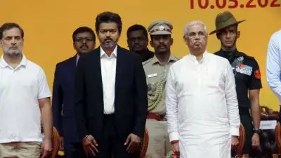 'വന്ദേമാതരം ആദ്യം പാടിയത് ലോക്ഭവന്റെ നിർദേശ പ്രകാരം'; വിശദീകരണവുമായി ടിവികെ