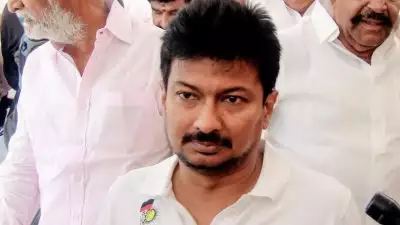 കോൺഗ്രസിനെ ഇനി ഒരിക്കലും വിശ്വസിക്കരുത്, ഡിഎംകെയെ പിന്നിൽ നിന്ന് കുത്തി; തമിഴ്നാട്ടിലെ ജനങ്ങൾ അവരെ പാഠം പഠിപ്പിക്കും : ഉദയനിധി സ്റ്റാലിൻ