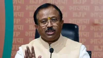 'വികസന വിഷയങ്ങളിൽ ഭരണപക്ഷവും പ്രതിപക്ഷവുമായി യോജിച്ച് പ്രവർത്തിക്കും, പുതിയ സർക്കാർ ജനക്ഷേമ പദ്ധതികൾ നടപ്പാക്കുമെന്ന് പ്രതീക്ഷിക്കുന്നു'; വി മുരളീധരൻ