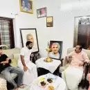 രമേശ് ചെന്നിത്തലയോട് ഉറപ്പായും സംസാരിക്കും, പിണറായി വിജയനെ കാണാൻ പോകും: വി ഡി സതീശൻ