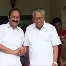 'കേരള മോഡല്‍', കാവല്‍ മുഖ്യമന്ത്രി പിണറായിയുടെ വീട്ടിലെത്തി നിയുക്ത മുഖ്യമന്ത്രി വി ഡി സതീശന്‍; പൂമുഖത്തെത്തി കൈപിടിച്ചു അകത്തേക്ക് സ്വീകരിച്ച് പിണറായി