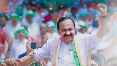വി ഡി സതീശൻ അനുകൂല പ്രകടനം നടത്തി; ഇടുക്കിയിൽ നാല് പ്രാദേശിക നേതാക്കളെ സസ്പെൻഡ് ചെയ്‌ത്‌ ഡിസിസി