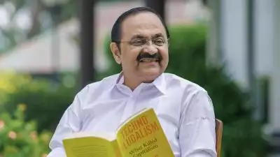 'ജീവിതത്തിലെ അവസാന പരീക്ഷയോ അവസാന അവസരമോ അല്ല, ജീവിത വിജയം എന്നത് പരീക്ഷയിലെ മാത്രം വിജയമാണെന്നും കരുതരുത്'; വി ഡി സതീശൻ