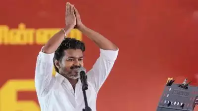 'WE ARE WAITING'; തമിഴ്നാട് മുഖ്യമന്ത്രിയായി വിജയുടെ സത്യപ്രതിജ്ഞ ഇന്ന് 10 മണിക്ക്