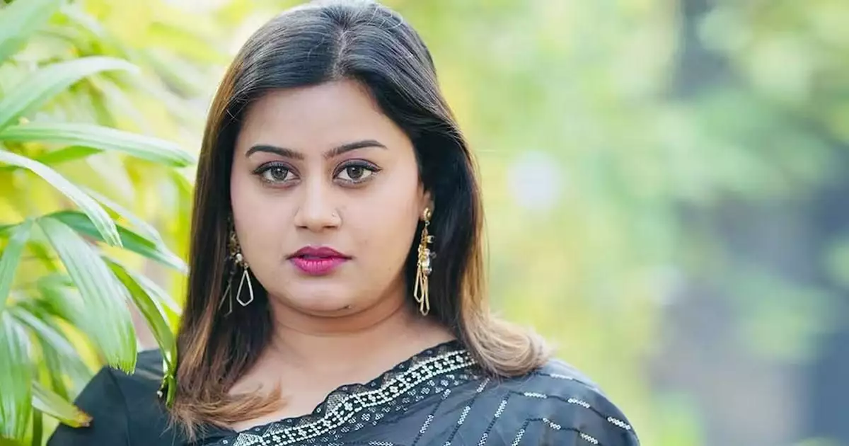പരാതിയില് കഴമ്പില്ലെന്ന് പൊലീസ് റിപ്പോര്ട്ട്; ലക്ഷ്മിപ്രിയയ്ക്കും എസ്ഐ രേഷ്മയ്ക്കുമെതിരെ പരാതിയുമായി കോടതിയെ സമീപിക്കുമെന്ന് അന്സിബ ഹസന്