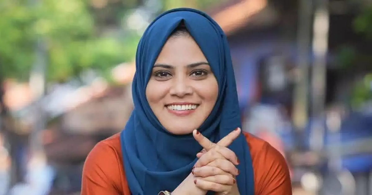 'പൊതുഇടങ്ങളിലാണെങ്കിൽ പോലും ഒരു വ്യക്തിക്ക് അവരുടേതായ സ്വകാര്യതയുണ്ട്, അത് മാനിക്കപ്പെടുകയും സംരക്ഷിക്കപ്പെടുകയും വേണം'; പാപ്പരാസികൾക്കെതിരെ ഫാത്തിമ തഹിലിയ എംഎൽഎ